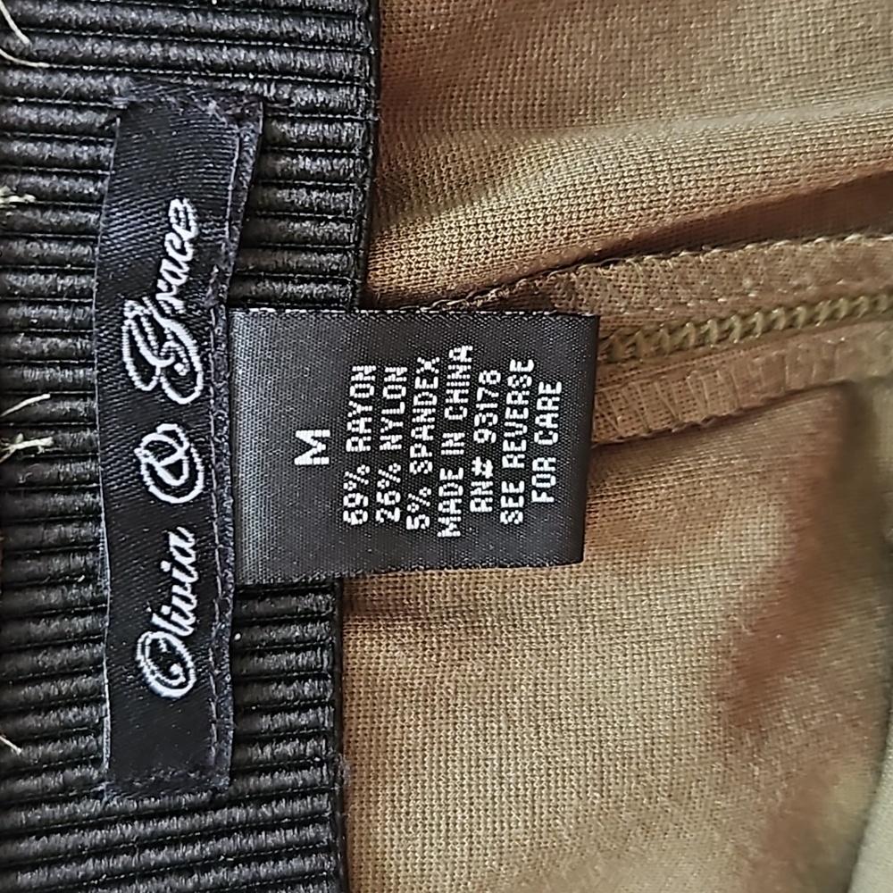 DONATED 🌎OLIVIA & GRACE SKIRT - Picture 4 of 7